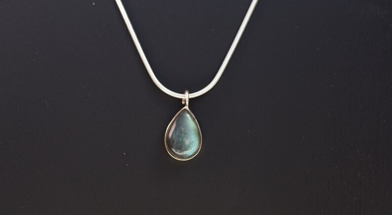 Labradorite Teardrop Necklace, Labradorite Necklace Sterling Silver, Labradorite Drop Necklace, Labradorite Pendant Necklace,Energy Necklace