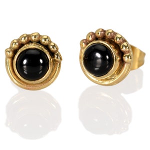 Onyx Stud Earrings, Brass Stud Earrings, Black Post Earrings, Gold and Black Stud Earrings,Black Stud Earrings for Women,Black Onyx Earrings