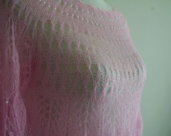 Het kleine roze jurkje, handgebreid van roze kid mohair (Handgemaakte damestuniek)