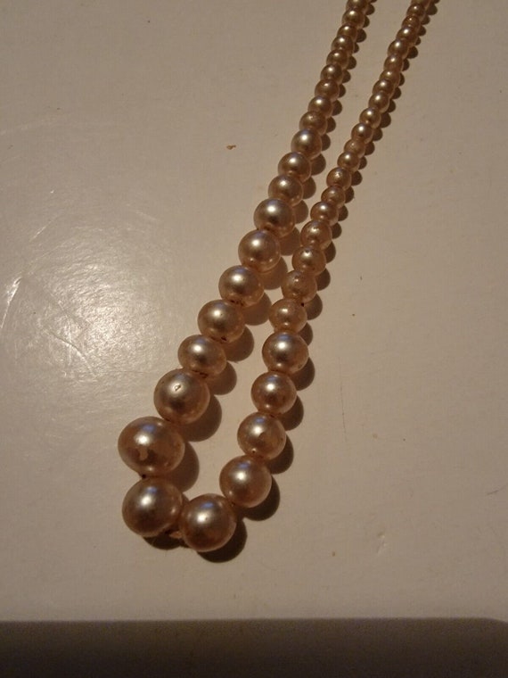 50s/60s Faux Pearl Necklace Vintage Bronze Tone M… - image 2
