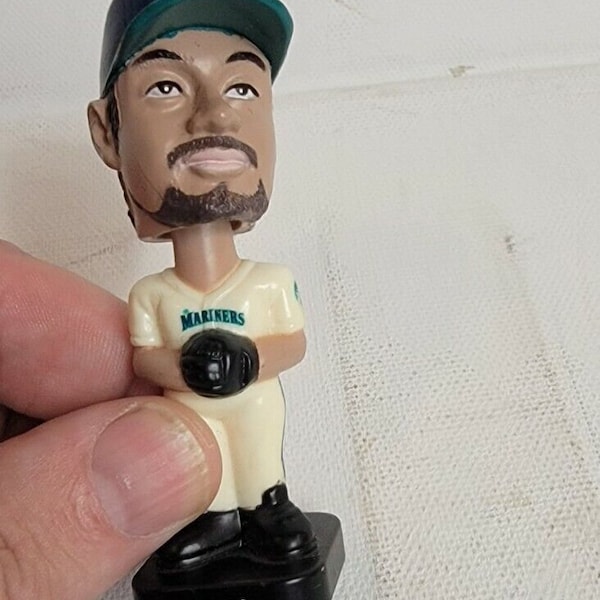 Vintage Ichiro Suzuki Mini Bobblehead 2002 Seattle Mariners Baseball MLB