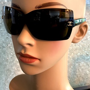Vintage Chanel Tortoise Sunglasses Mod. 5065 in Brown 