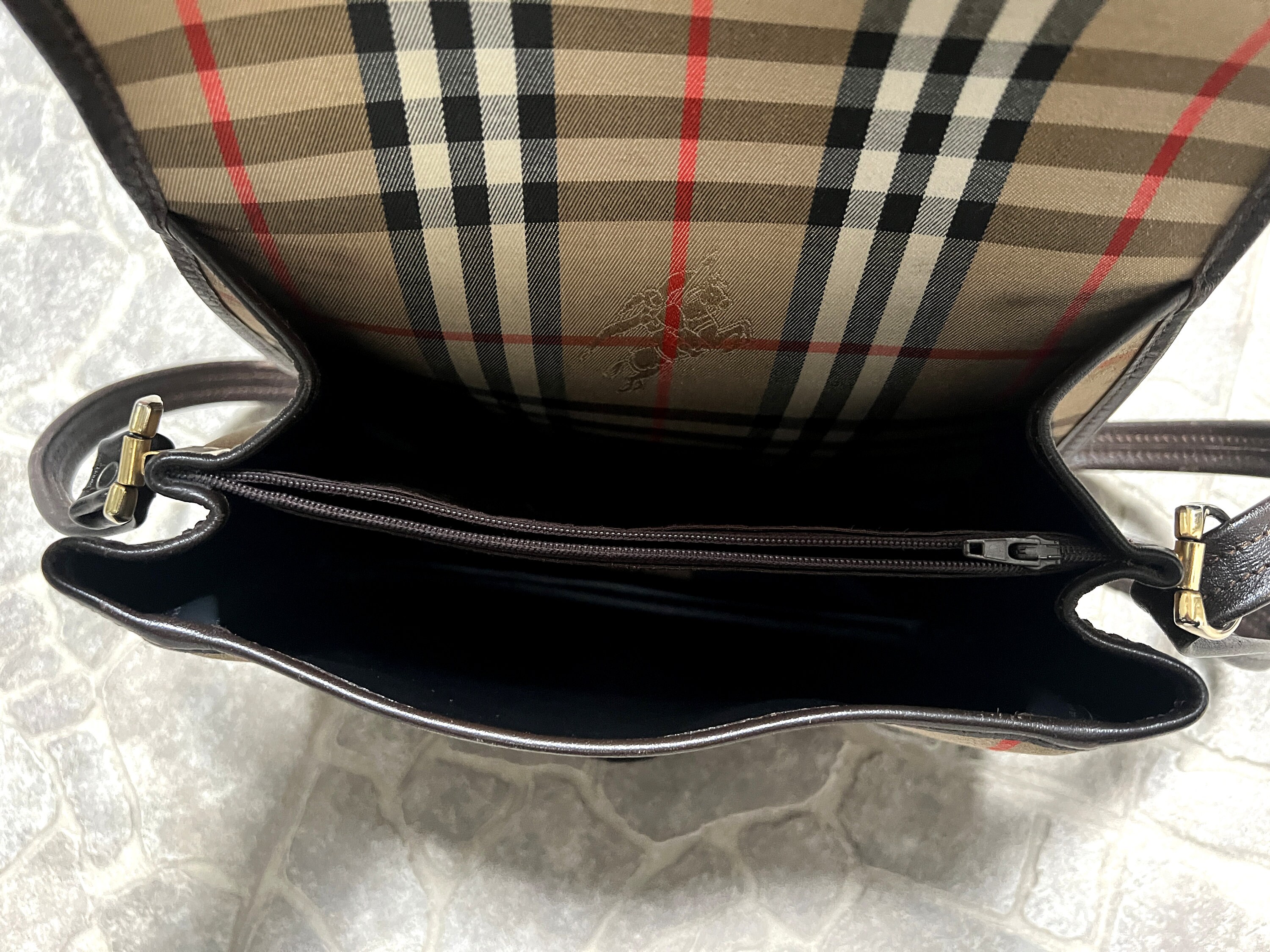 Vintage Burberrys Made in England Nova Check Saddle Bag