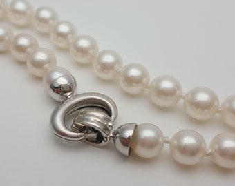 Japanese pearl necklace - round white Japanese Akoya cultured pearls 7-7.5mm knotted with 14k white gold clasp