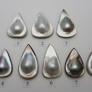 Gray large drop shape Tahiti blister mabe cultured pearls