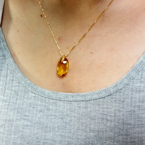 Norse Goddess Freya Pendant Necklace – Bronze With Synthetic Amber
