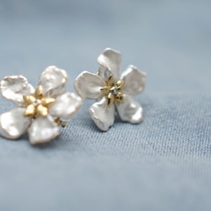 Pearl earrings - Earrings, Unique one of a kind,  14K gold diamonds and flat biwa shape baroque pearl flower earrings, 14K  gold