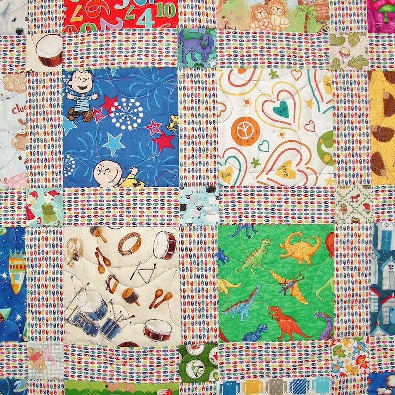 I-Spy Style with 94 Novelty Fabrics Unique Handmade Patchwork Heirloom Bed Quilt