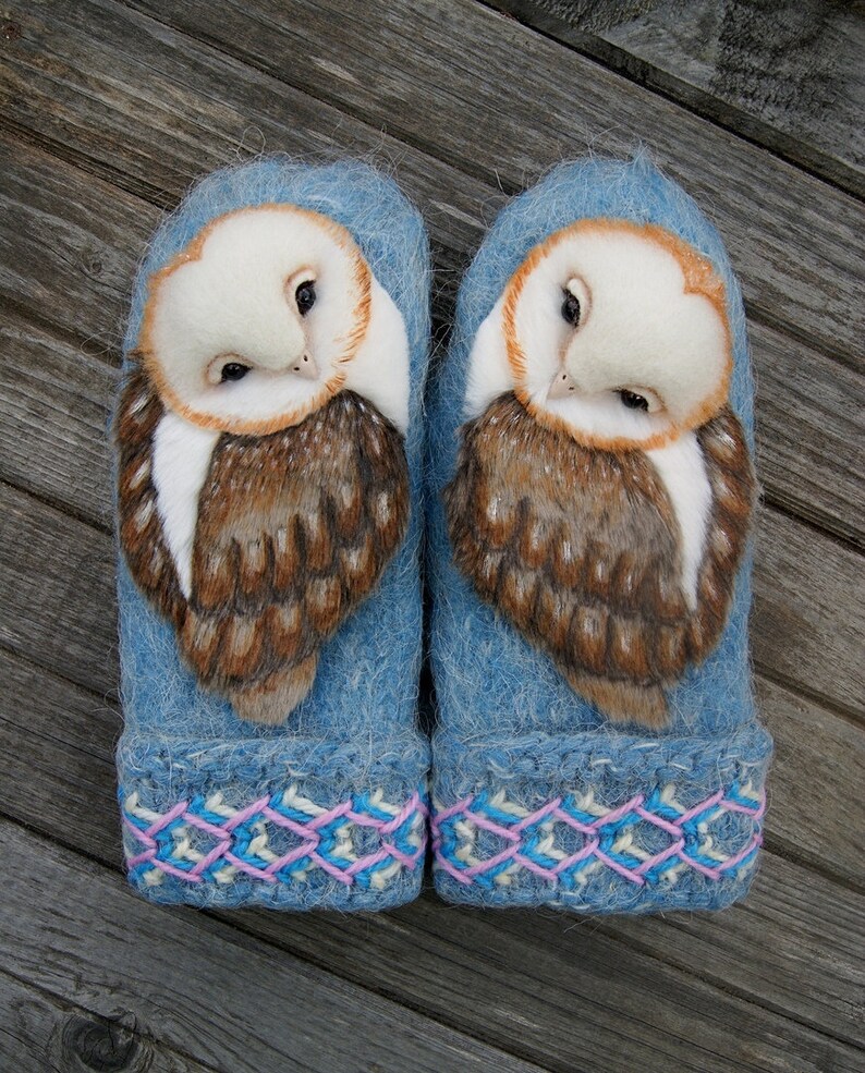 North Royal Knitted Wool Mittens