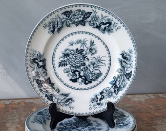 Antique plate cake plate Wedgwood England Shabby vintage cottage farmhouse Bullfinch