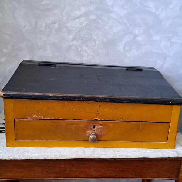 Antique desk desk travel desk wood ca 1920 shabby vintage