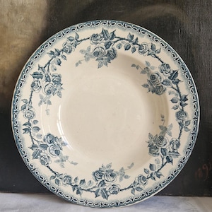 Prato de sopa antigo Choisy le roi Terre de fer Shabby vintage da França