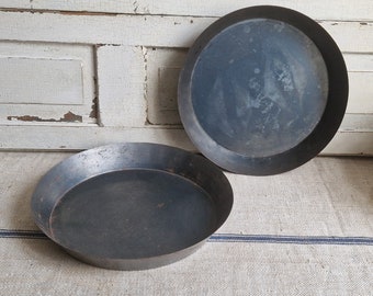 2 old metal tart pans from France