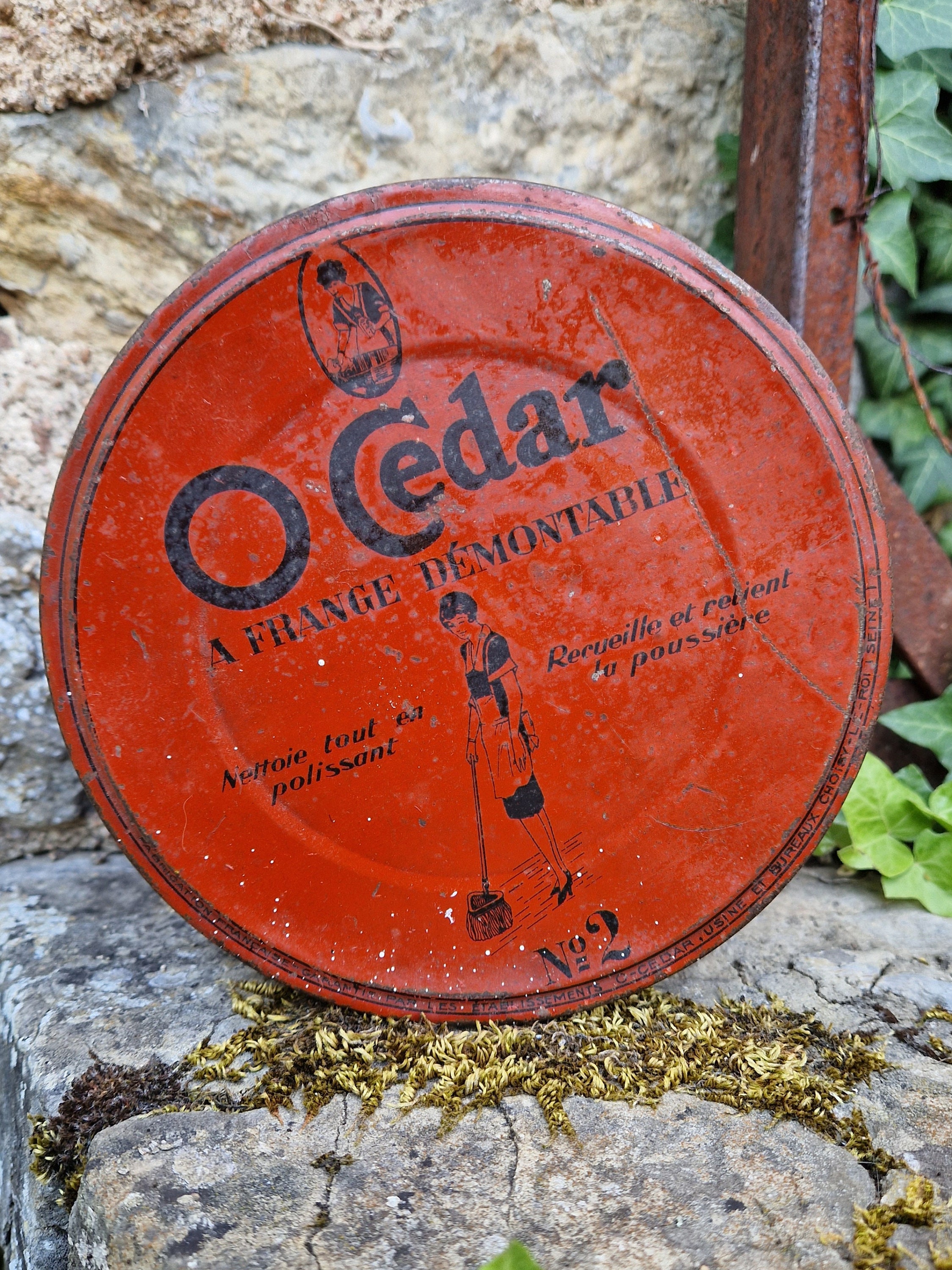 Old Tin Can O Cedar Le Balai Mop Nr 2 Advertising Shabby Vintage France 