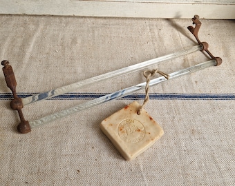 Antik handdukshängare, handdukstork, glasstavar, jugend, fransk vintageinredning