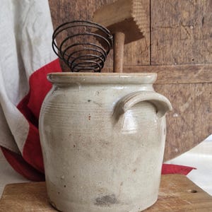 Contenitore antico per confetture, in gres, decorazione vintage francese