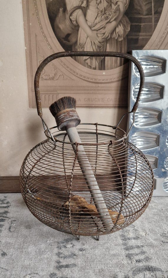 アンティークの卵バスケット、ワイヤー、希少、大型、フランスの