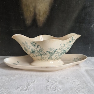 Antique sauce boat Longwy Mignon Terre de fer France Shabby with bird motif much age patina