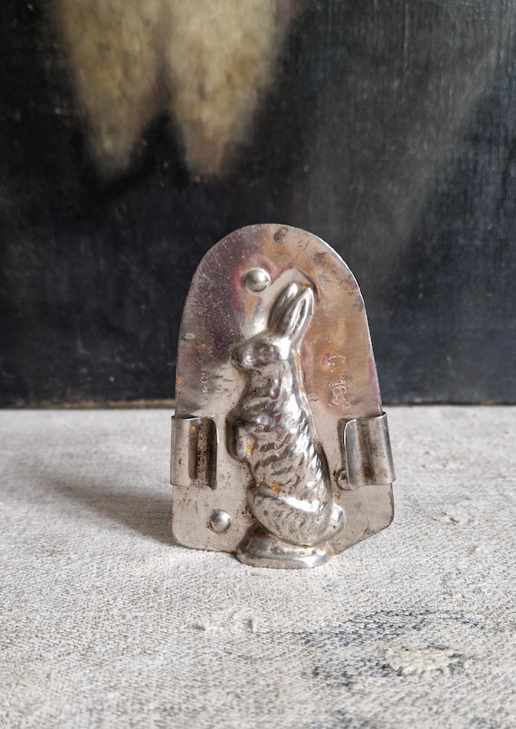 ベルギー アンティーク 古いチョコレート用の型 モールド ラングドシャ 1900年代オランダ製ヘーゼルナッツ型ボンボン用チョコレートモールド