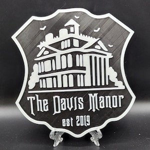 Personalized Haunted Mansion Inspired Glow-in-the-Dark Sign – Disney Wall Art, Spooky Home Decor, Ghostly Ride Replica, Halloween Decoration