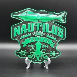 20,000 Leagues Under The Sea Ride Inspired Sign / Plaque - Green / Black Coloring ( Vintage Disney World Inspired Prop Replica )