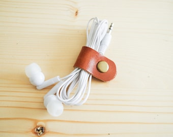 Cord Clip in Brown > Solid Brass Snap > Full Grain Leather > Cord Keeper > Cord Organiser > Antique Brass Snap > Ear Bud Organiser
