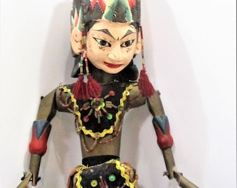 ヴィンテージ インドネシアのワヤン ゴレック人形 - Etsy 日本