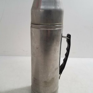 Vintage &#39;UNO-VAC&#39; - Unbreakable Stainless Steel Thermos - Union Mfg Co. - In Very Good Condition!