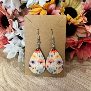 Fall and spring Teardrop earrings