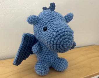 Dragão de Pelúcia, Dragão de Pelúcia