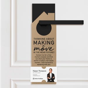 étiquette de suspension de porte Thinking About Moving | Agents immobiliers | On frappe à la porte | Carte de visite promotionnelle | Étiquette immobilière | 2-DH002
