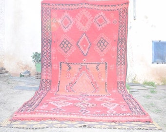 SAFAVIEN Moroccan Handmade Rug, Vintage Red Rug, Antique Boujad Rug, Beniourain Carpet, Azilal Rug, Berber Rug, Hallway Runner, Wool Carpet.