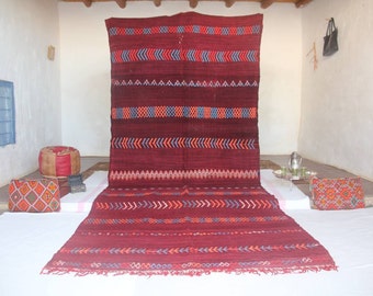 SRIRACHA Moroccan Boujad Vintage Kilim Rug, Berber Boujad Vintage Kilim Rug, Moroccan Boujad Kilim Rug, Handmade Wool Kilim, Striped Rug.