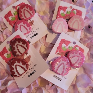 Kawaii Strawberry clips