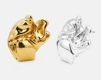 Orecchini a forma di fiore irregolare riempiti d'oro e d'argento personalizzati e fatti a mano per boutique di marchi