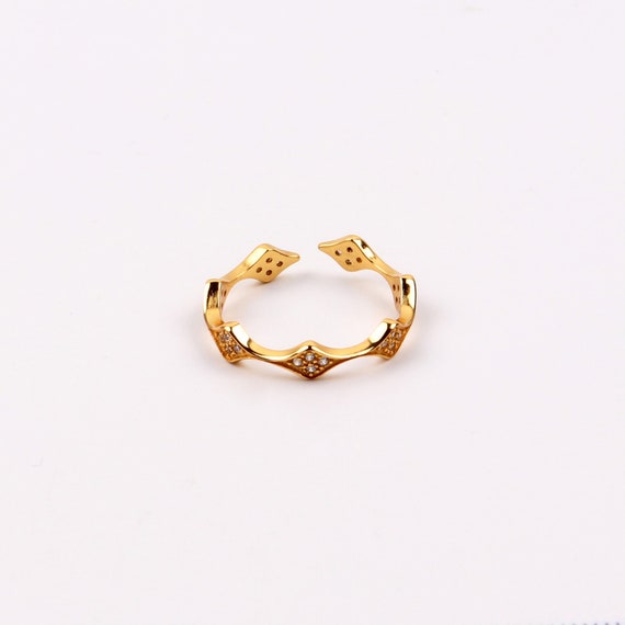 Custom Handmade 1pcs Delicate 23k USA Yellow Gold Round Minimal Arc Waves Adjustable Ring Personalized Everyday Style For Boutique Brands