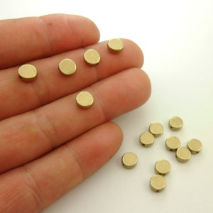 7mm High-quality Solid Raw Brass Round Flat Spacer Beads Charms 0101-2023
