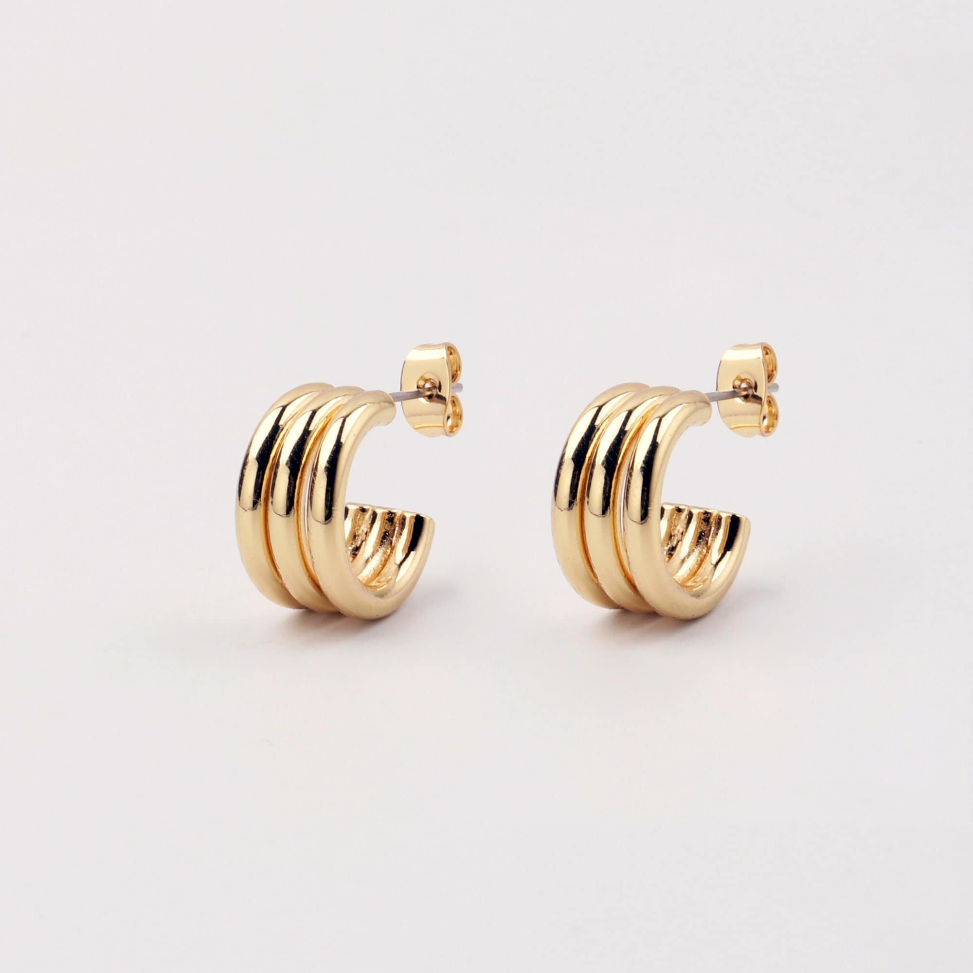RI 様　K18 Jpn yg 3/25 loop earrings used 0.25 CT. T.W. Diamond Multi-Link U-Hoop Earrings in 10K Gold