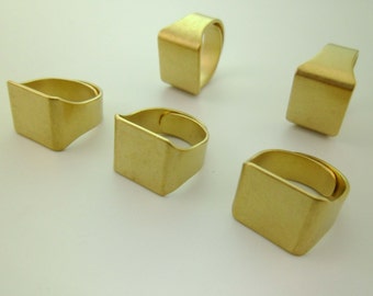Estilo clásico* 10 piezas de anillos cuadrados de latón ecológico de alta calidad, ajustables para engastar y esculpir, calibre 18, sin plomo ni níquel.