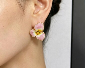 UNIQUE! Artisan Painting. Custom & Handmade Gold Filled Elegant Pink Three-Petaled Flowers Earrings Factory For Brands Boutique