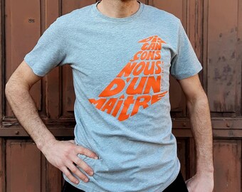 Men's T-shirt Heather gray Calligram "Let's distance ourselves from a master" Orange - Size M - Organic cotton