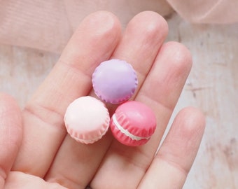 Miniature Macarons - Maileg Food - Dollhouse Cakes