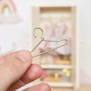Cabide para roupas em miniatura para casa de bonecas - Cabide para guarda-roupa Maileg