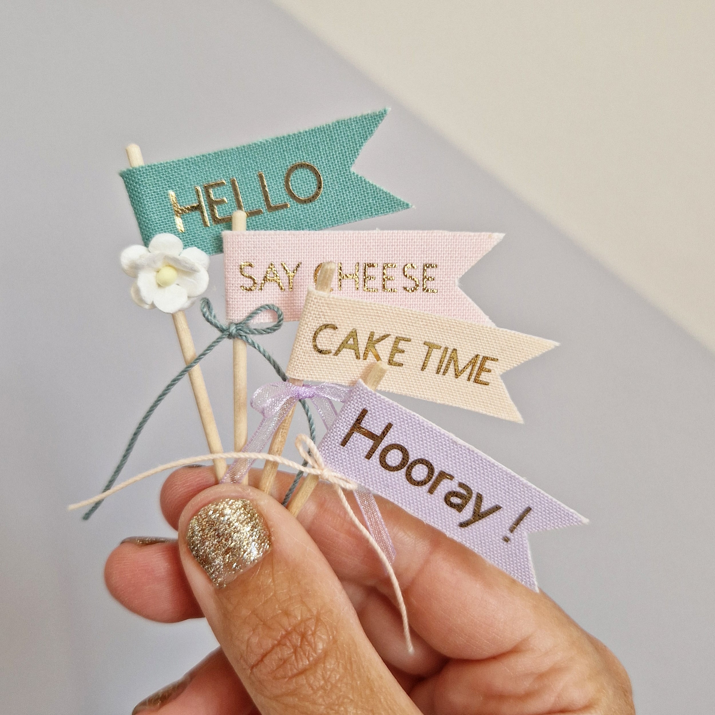 Miniature Flag - Dollhouse Banner - Party Decoration - Maileg - Hooray - Cake - Cheese - Hello