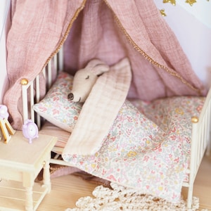 Maileg Double Bedding Set Liberty Print Miniature Dollhouse Double Bedspread Michelle Pink Floral Fabric image 4