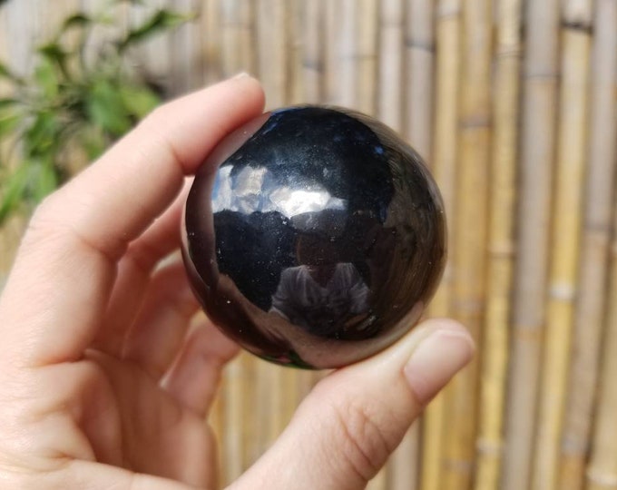 50 mm Polished Sphere made of SHUNGITE Russia. 