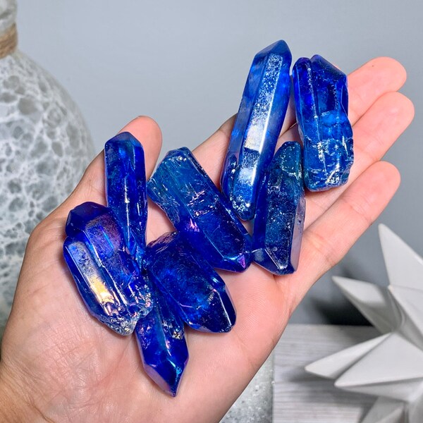 Blue Aura Quartz Point, Aura Quartz Stone, Electroplated Quartz, Ionized Quartz, Rainbow Coating