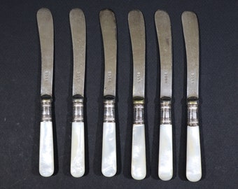 Antique Mother of Pearl Breakfast Knife set, Vintage Boxed Cutlery