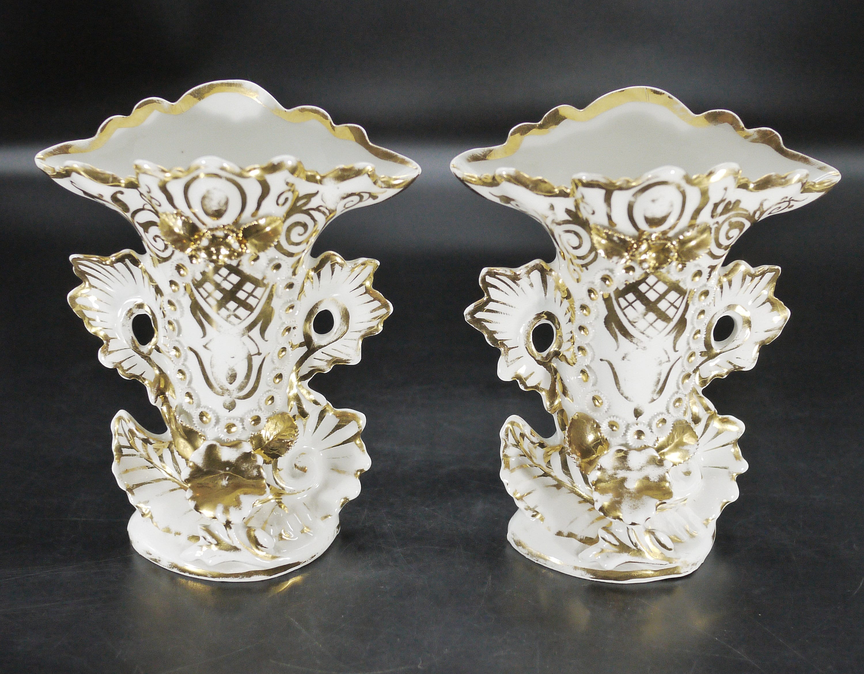Antique Porcelain Of Paris Wedding Vases