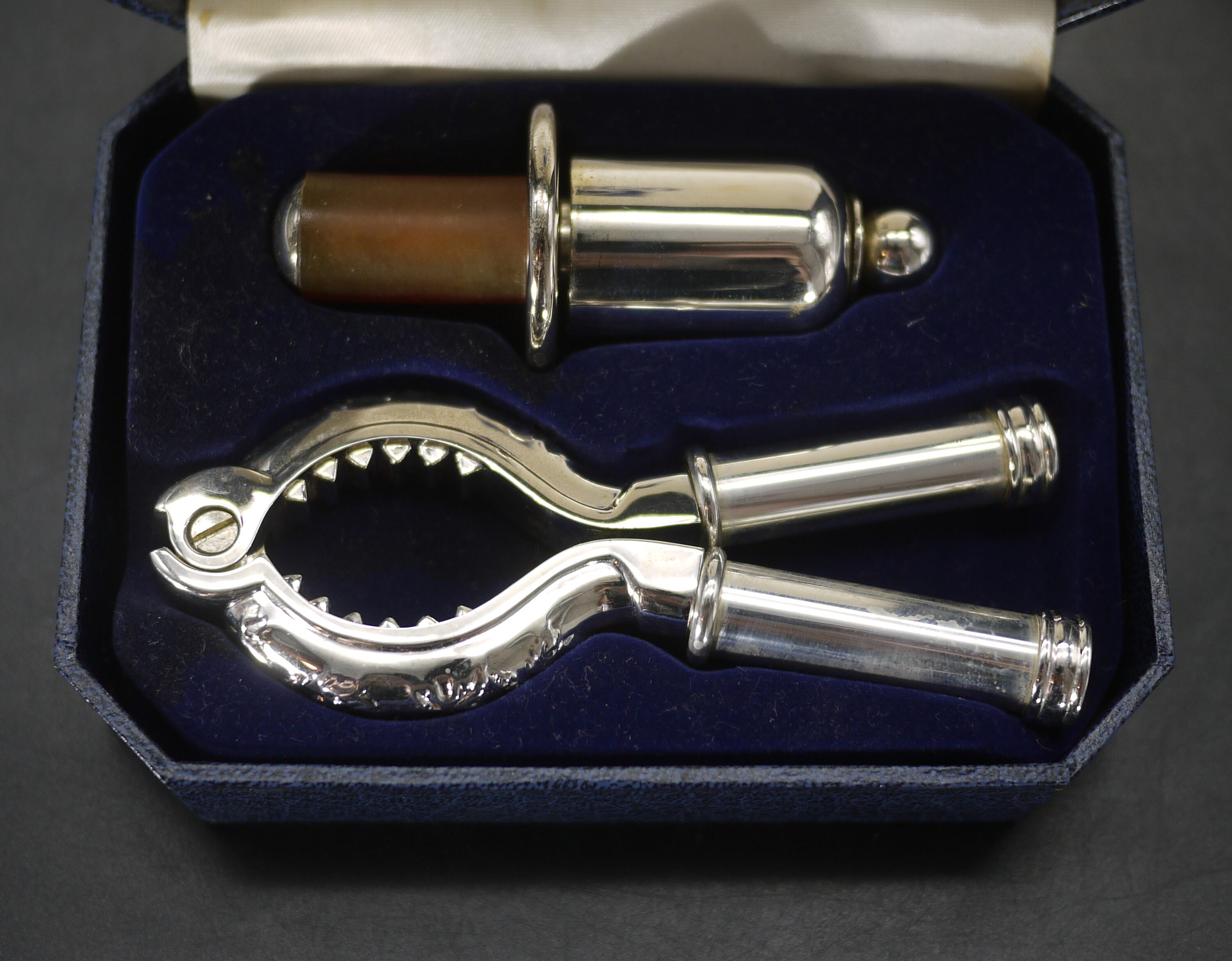 French Champagne Cork Pliers & Stopper Set